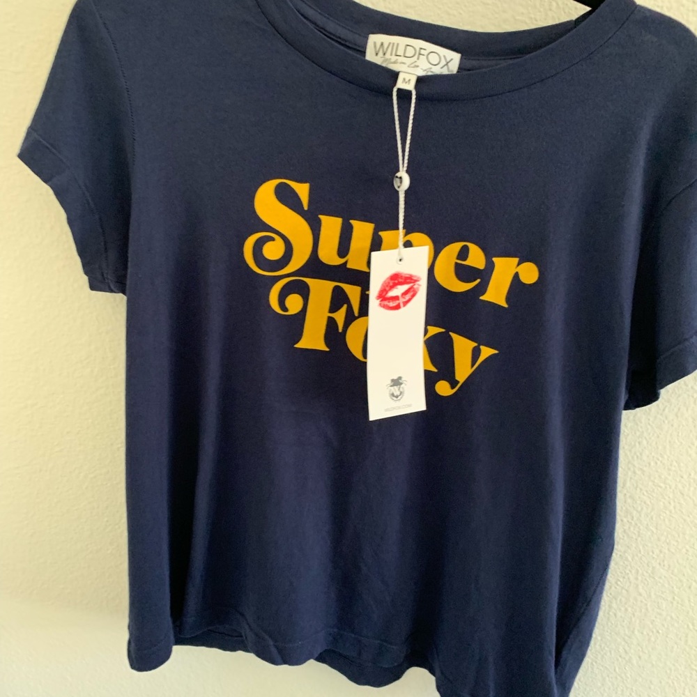 Wildfox Super Foxy Graphic Tees Size Medium - Picture 2 of 4